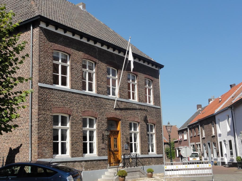 B&B Appartementen Engelenhof Stevensweert Екстер'єр фото
